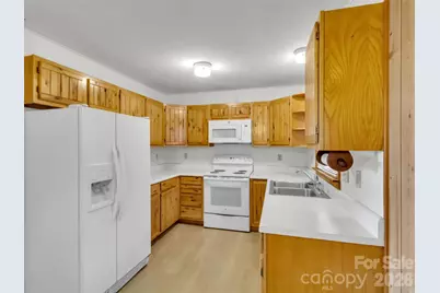 122 Vinewood Drive, Waynesville, NC 28786 - Photo 10