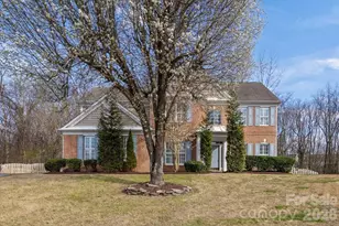 11143 Knight Castle Dr, Charlotte, NC 28277 - Photo 2