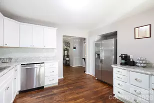 812 N Ransom St, Gastonia, NC 28052 - Photo 10