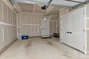 421 Spearfield Ln, Charlotte, NC 28205 - Photo 22