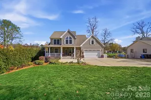 186 Hazelton Loop, Mooresville, NC 28117 - Photo 1