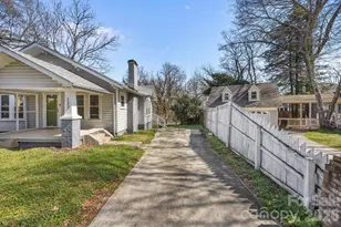 127 S Patterson St, Statesville, NC 28677 - Photo 2