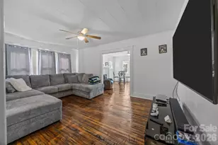 127 S Patterson St, Statesville, NC 28677 - Photo 18