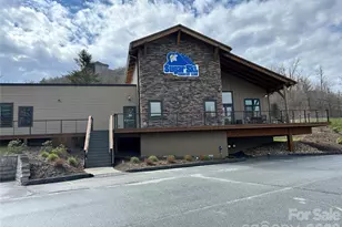 106 Sugar Ski Dr, Sugar Mountain, NC 28604 - Photo 1