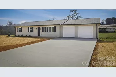 2621 Fairwood Drive SE, Hudson, NC 28638 - Photo 2