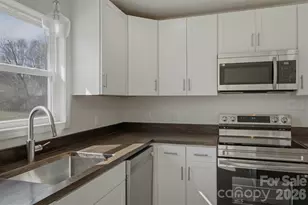 2621 Fairwood Dr SE, Hudson, NC 28638 - Photo 10