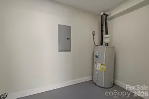 2621 Fairwood Dr SE, Hudson, NC 28638 - Photo 24