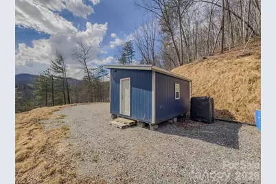 175 Broken Bow Road, Waynesville, NC 28785 - Photo 2