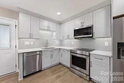 4706 Walden Court, Charlotte, NC 28210 - Photo 2