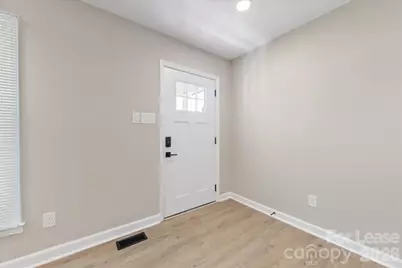 4706 Walden Court, Charlotte, NC 28210 - Photo 6