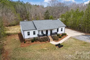 731 Miles Rd, Dallas, NC 28034 - Photo 2