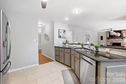 4218 Patriots Way, Gastonia, NC 28056 - Photo 14
