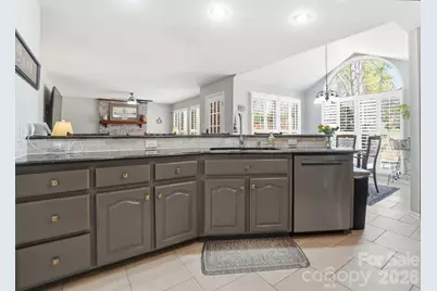 4218 Patriots Way, Gastonia, NC 28056 - Photo 10