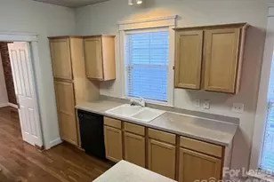 3044 Parker Green Trail, Charlotte, NC 28269 - Photo 8