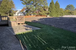 3044 Parker Green Trail, Charlotte, NC 28269 - Photo 32