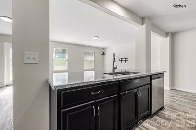 463 W Barr Street, Lancaster, SC 29720 - Photo 6