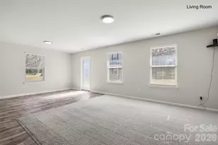 463 W Barr St, Lancaster, SC 29720 - Photo 2