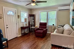 703 Stage St NW, Lenoir, NC 28645 - Photo 6
