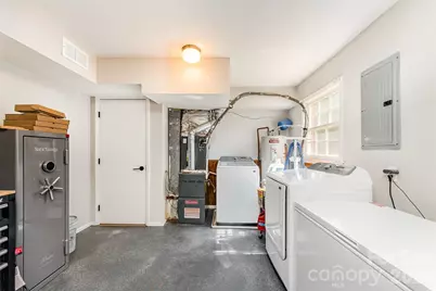 6000 Ferndale Place, Charlotte, NC 28215 - Photo 22