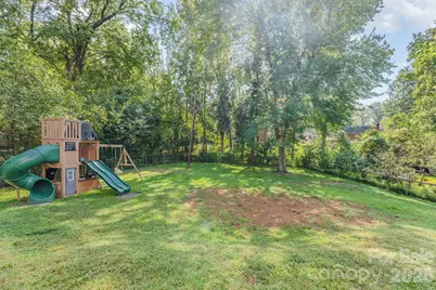 6000 Ferndale Place, Charlotte, NC 28215 - Photo 26