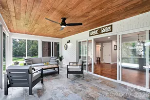 507 Fenwick Ct, Hendersonville, NC 28739 - Photo 16