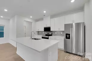 7257 Yardley St, Gastonia, NC 28056 - Photo 2