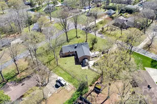 107 Woodlynn Dr, Charlotte, NC 28214 - Photo 32