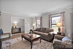 107 Woodlynn Dr, Charlotte, NC 28214 - Photo 6