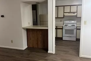 1052 Churchill Downs Ct, Charlotte, NC 28211 - Photo 1