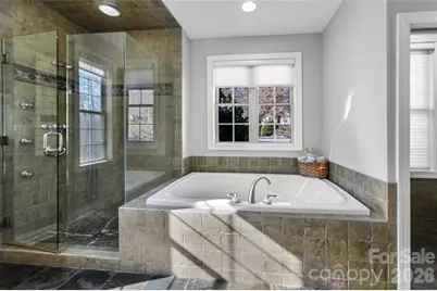 43 S Kuykendall Court, Hendersonville, NC 28739 - Photo 24