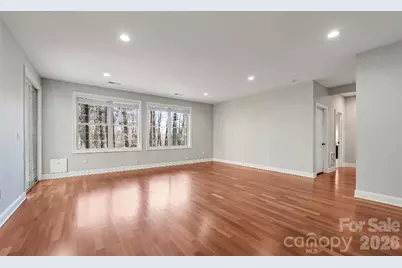 43 S Kuykendall Court, Hendersonville, NC 28739 - Photo 26