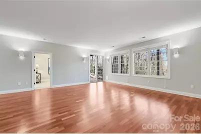 43 S Kuykendall Court, Hendersonville, NC 28739 - Photo 26