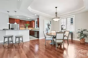 43 S Kuykendall Ct, Hendersonville, NC 28739 - Photo 8