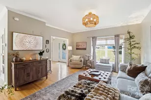 9665 Autumn Cir, Davidson, NC 28036 - Photo 8