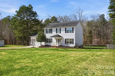 9665 Autumn Circle, Davidson, NC 28036 - Photo 4