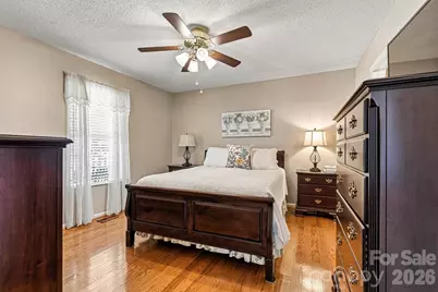 215 Towne Court NW, Conover, NC 28613 - Photo 18