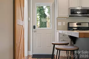 67 Howard St, Asheville, NC 28806 - Photo 16