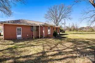 102 Stewart St NW, Concord, NC 28027 - Photo 10