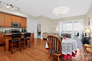 4620 Piedmont Row Dr, Charlotte, NC 28210 - Photo 14