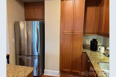 4620 Piedmont Row Drive, Charlotte, NC 28210 - Photo 8