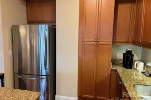 4620 Piedmont Row Dr, Charlotte, NC 28210 - Photo 8