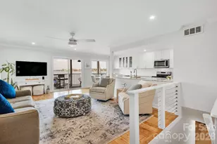 20407 Harborgate Ct, Cornelius, NC 28031 - Photo 4