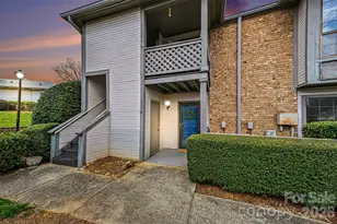 5866 Harris Grove Ln, Charlotte, NC 28212 - Photo 14