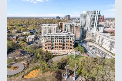 701 Royal Court #1009, Charlotte, NC 28202 - Photo 24