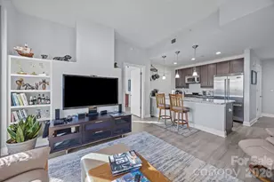 701 Royal Ct, Charlotte, NC 28202 - Photo 6