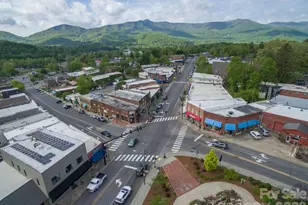104 Hiawassee Ave, Black Mountain, NC 28711 - Photo 32