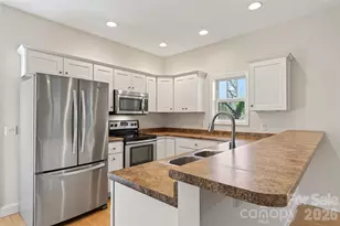 104 Hiawassee Ave, Black Mountain, NC 28711 - Photo 12