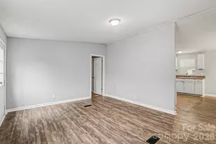 1047 Galway Ln, Clover, SC 29710 - Photo 4