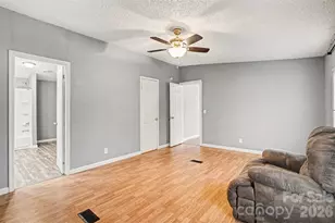 1047 Galway Ln, Clover, SC 29710 - Photo 12