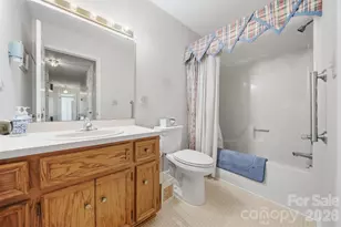 916 Plantation Dr, Lenoir, NC 28645 - Photo 20